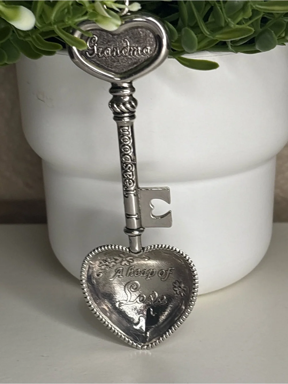 Grandma Key Teaspoon – Silver-Tone Heart Decorative Spoon